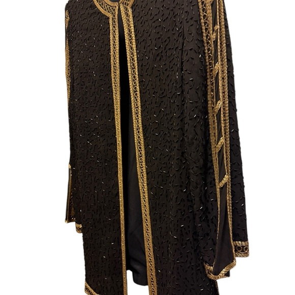 Elegant Judith Ann Creations Silk Black and Gold Embellished Jacket - Picture 11 of 16